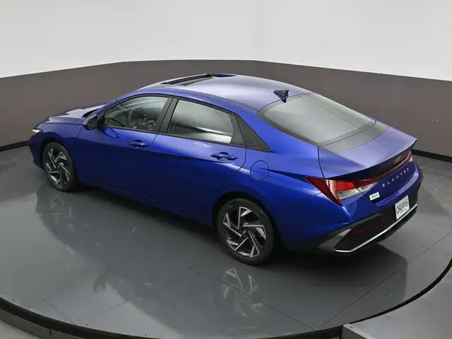 2025 Hyundai Elantra PREFERRED BACKUP CAMERA HEATED SEATS & MORE - Photo 47