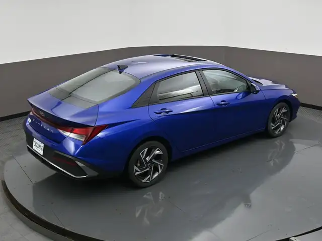 2025 Hyundai Elantra PREFERRED BACKUP CAMERA HEATED SEATS & MORE - Photo 49