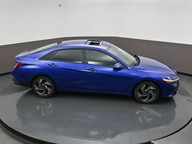 2025 Hyundai Elantra PREFERRED BACKUP CAMERA HEATED SEATS & MORE - Photo 50