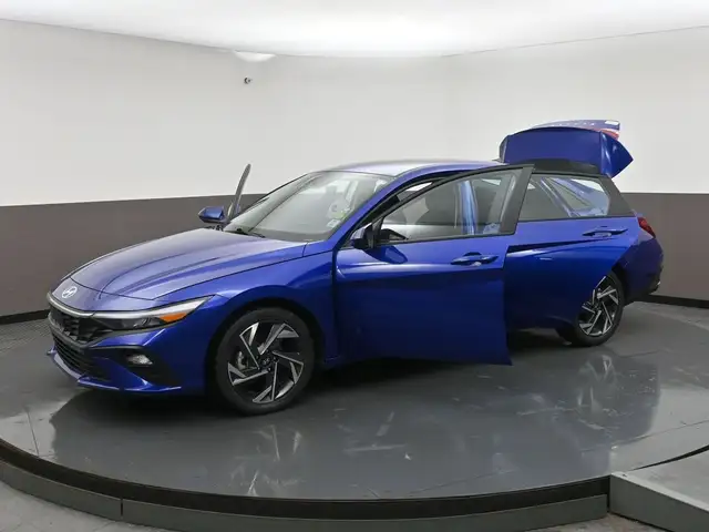 2025 Hyundai Elantra PREFERRED BACKUP CAMERA HEATED SEATS & MORE - Photo 54