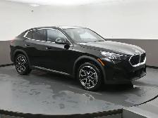 2025 BMW X2 XDRIVE 28i LOW KMS!! SUNROOF, NAVIGATION