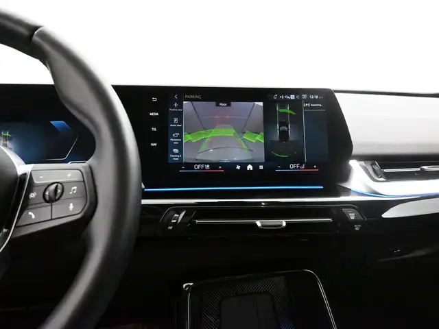 2025 BMW X2 XDRIVE 28i LOW KMS!! SUNROOF, NAVIGATION - Photo 9