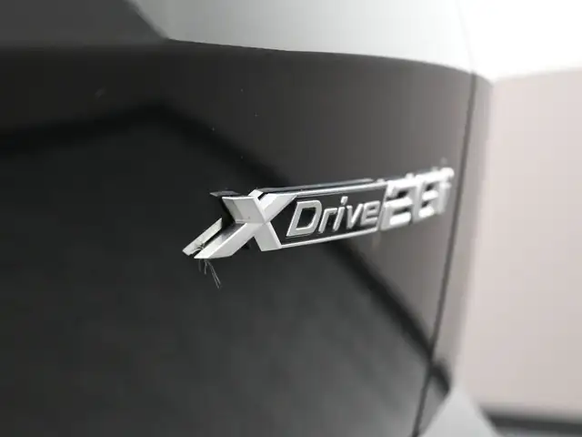 2025 BMW X2 XDRIVE 28i LOW KMS!! SUNROOF, NAVIGATION - Photo 26