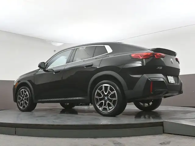 2025 BMW X2 XDRIVE 28i LOW KMS!! SUNROOF, NAVIGATION - Photo 44