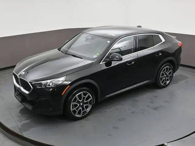 2025 BMW X2 XDRIVE 28i LOW KMS!! SUNROOF, NAVIGATION - Photo 48