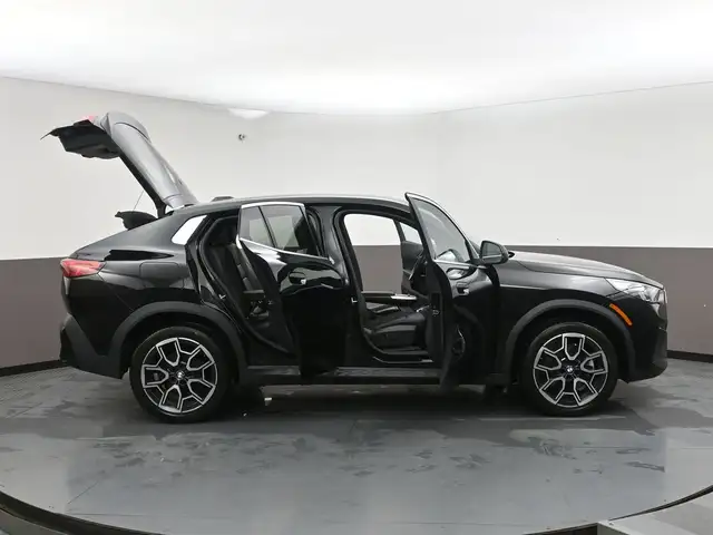 2025 BMW X2 XDRIVE 28i LOW KMS!! SUNROOF, NAVIGATION - Photo 54