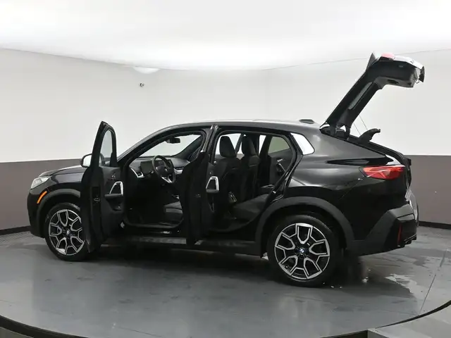 2025 BMW X2 XDRIVE 28i LOW KMS!! SUNROOF, NAVIGATION - Photo 58