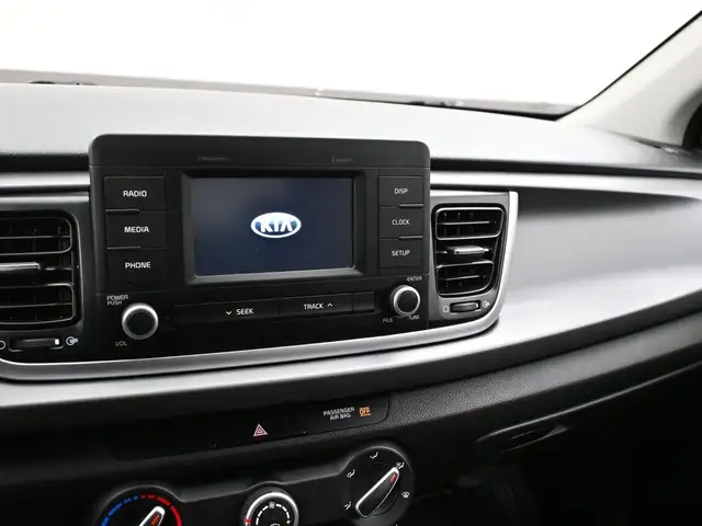 2018 Kia Rio LX  HEATED SEATS, HEATED STEERING WHEEL & BACKUP CA - Photo 5