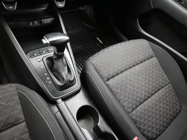 2018 Kia Rio LX  HEATED SEATS, HEATED STEERING WHEEL & BACKUP CA - Photo 8