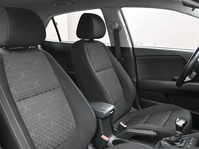 2018 Kia Rio LX  HEATED SEATS, HEATED STEERING WHEEL & BACKUP CA - Photo 23