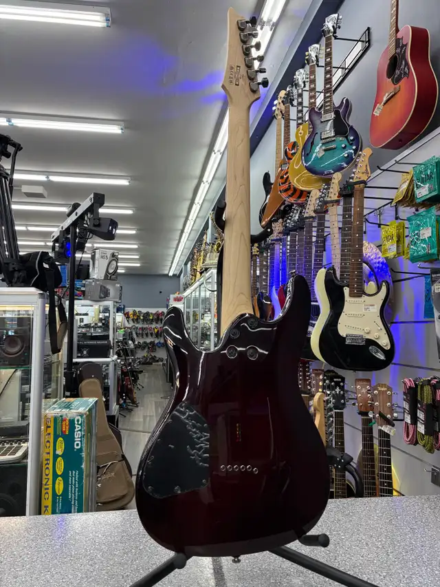 Ibanez S521 Electric Guitar - Photo 2