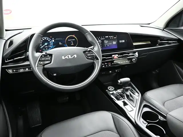 2025 Kia Niro HEATED SEATS, APPLE CAR PLAY & MORE! - Photo 19