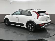 2025 Kia Niro HEATED SEATS, APPLE CAR PLAY & MORE! - Photo 30