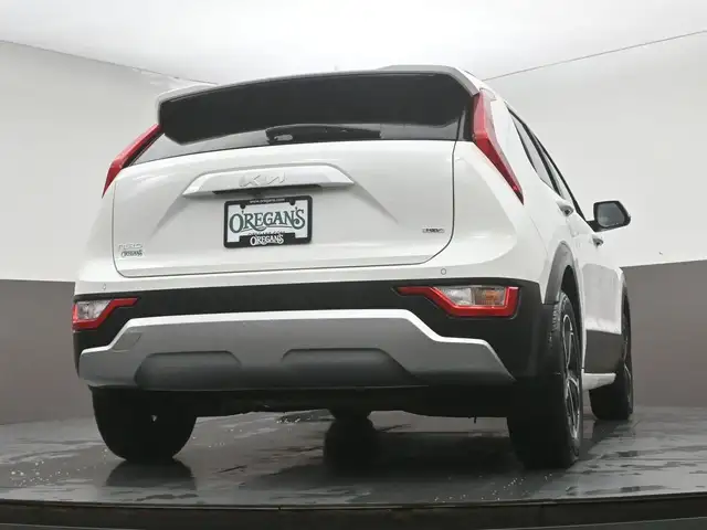 2025 Kia Niro HEATED SEATS, APPLE CAR PLAY & MORE! - Photo 41