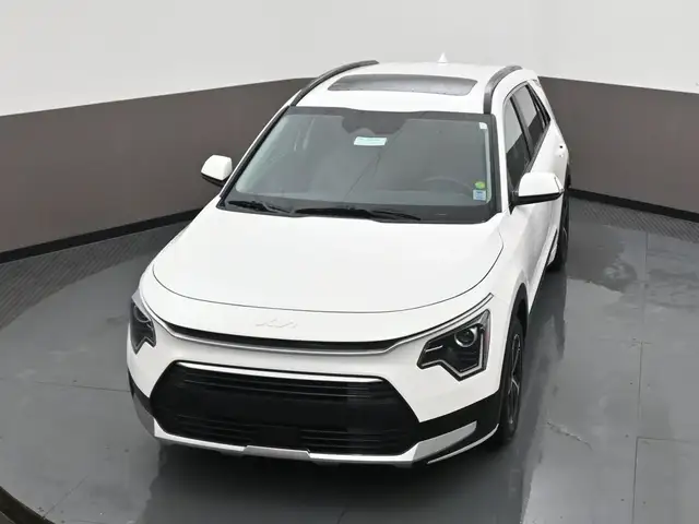 2025 Kia Niro HEATED SEATS, APPLE CAR PLAY & MORE! - Photo 43