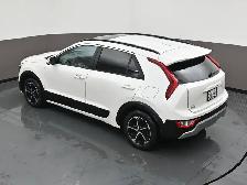 2025 Kia Niro HEATED SEATS, APPLE CAR PLAY & MORE! - Photo 46