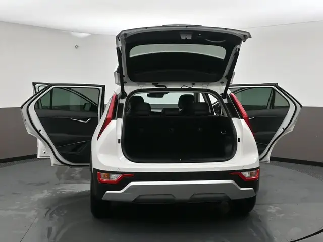 2025 Kia Niro HEATED SEATS, APPLE CAR PLAY & MORE! - Photo 56