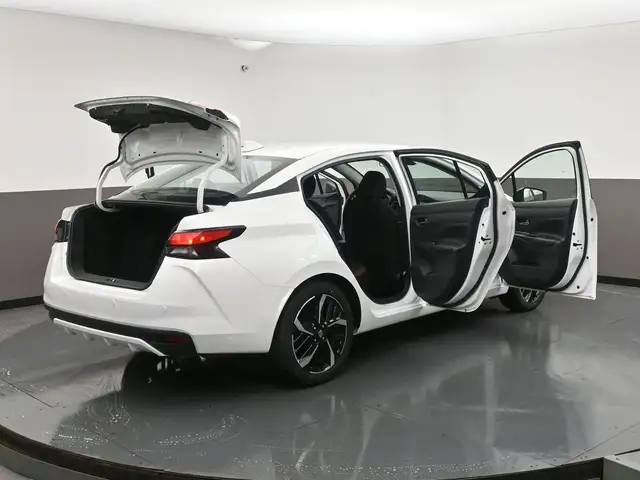 2024 Nissan Versa SR WHY WAIT? DRIVE HOME TODAY! - Photo 56