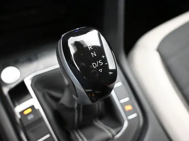 2025 Volkswagen Taos COMFORTLINE HEATED SEATS, HEATED STEERING W - Photo 8