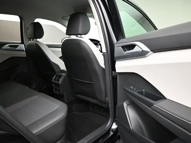 2025 Volkswagen Taos COMFORTLINE HEATED SEATS, HEATED STEERING W - Photo 22