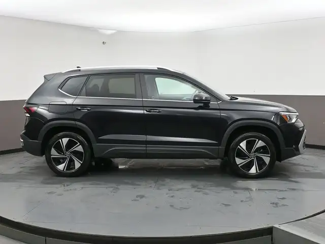 2025 Volkswagen Taos COMFORTLINE HEATED SEATS, HEATED STEERING W - Photo 31