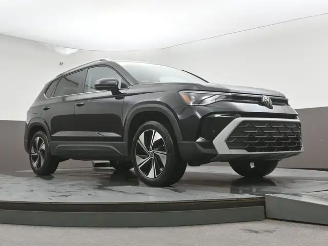 2025 Volkswagen Taos COMFORTLINE HEATED SEATS, HEATED STEERING W - Photo 34