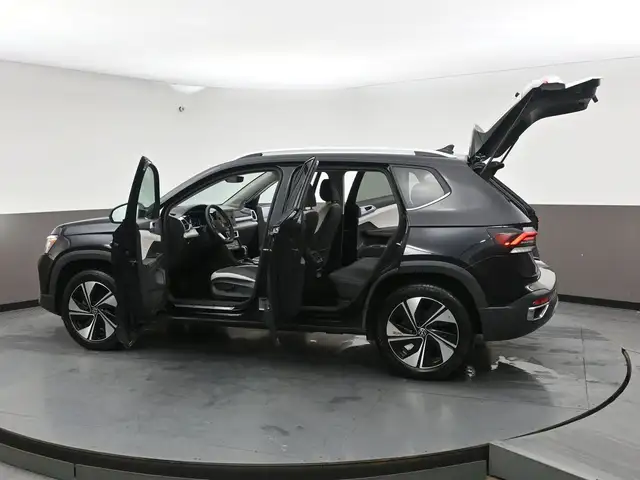 2025 Volkswagen Taos COMFORTLINE HEATED SEATS, HEATED STEERING W - Photo 52