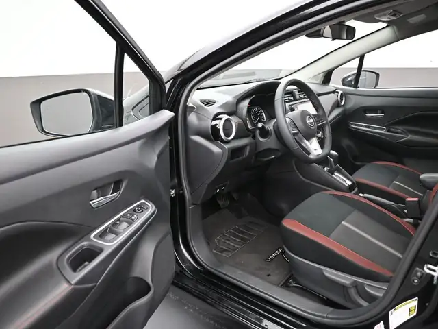 2024 Nissan Versa SR BACKUP CAMERA ALLOY WHEELS PUSH BUTTON STAR - Photo 13