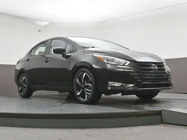 2024 Nissan Versa SR BACKUP CAMERA ALLOY WHEELS PUSH BUTTON STAR - Photo 34