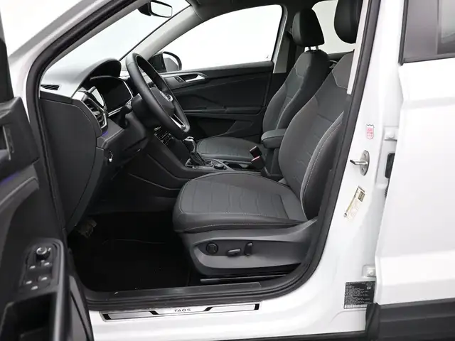 2025 Volkswagen Taos COMFORTLINE BLACK EDITION HEATED SEATS, HEA - Photo 13