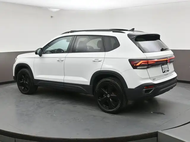 2025 Volkswagen Taos COMFORTLINE BLACK EDITION HEATED SEATS, HEA - Photo 30