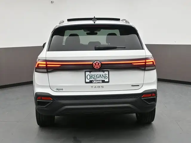 2025 Volkswagen Taos COMFORTLINE BLACK EDITION HEATED SEATS, HEA - Photo 31