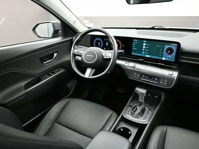 2025 Hyundai Kona PREFERRED HEATED SEATS, HEATED STEERING WHEEL, - Photo 25