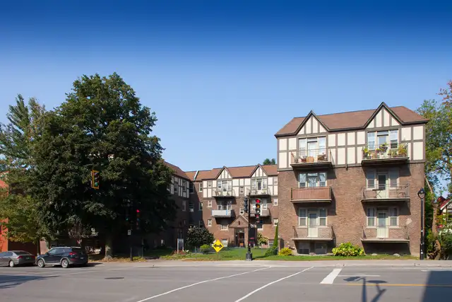 fully renovated 4.5 for rent, July 1,Snowdon,HEC,UdeM - ID 681 - Photo 9