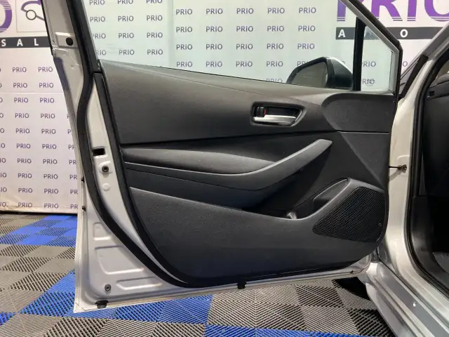2021 Toyota Corolla - Photo 9