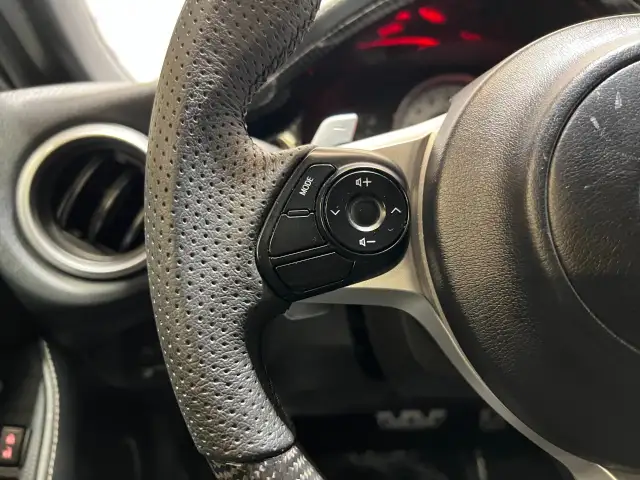 2017 Toyota 86 - Photo 19