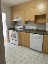 Superbe 4 1/2 à louer / Boulevard de la Côte Vertu