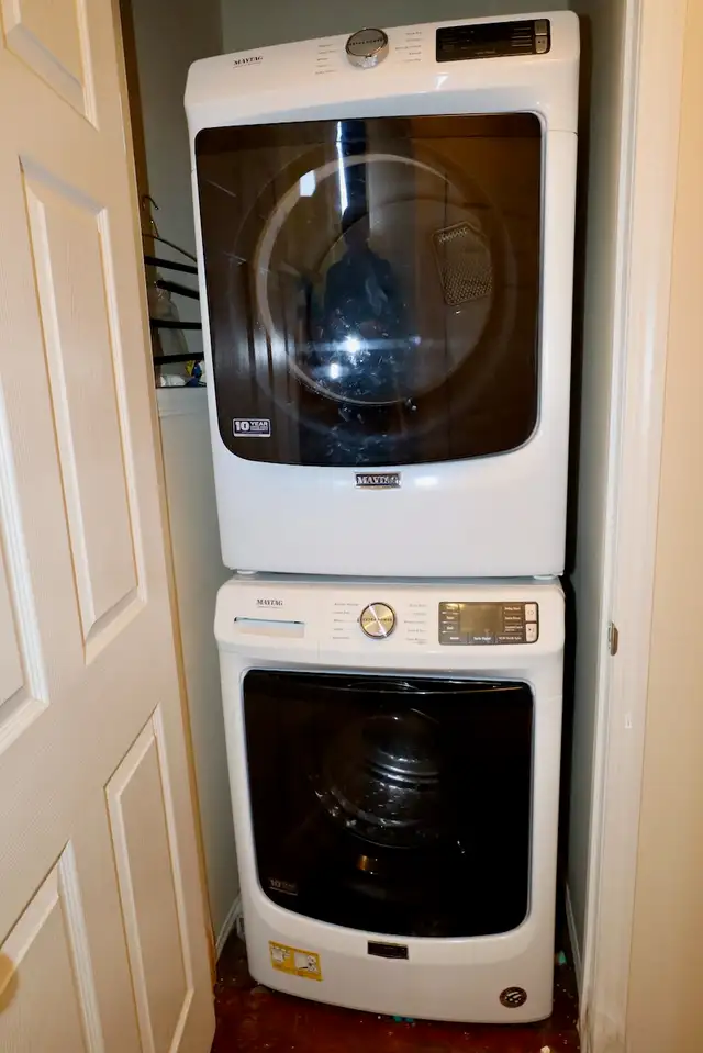 Leduc 3 Bed 1.5 Bath Townhome For Rent - Photo 12