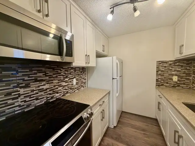 Twin Brooks 3 Bed 2 Bath Unit For Rent Edmonton - Photo 5