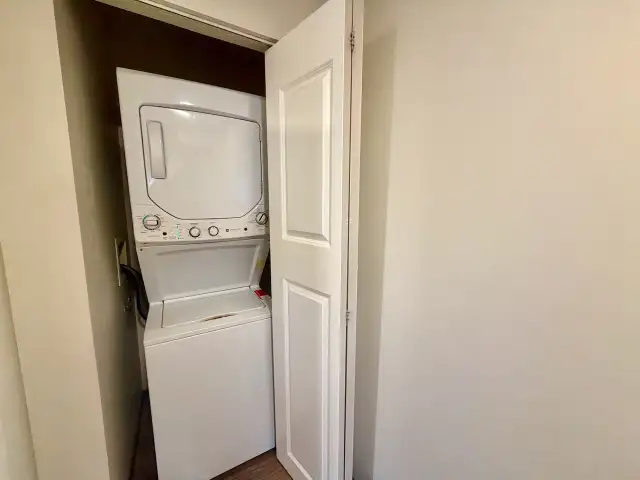 Twin Brooks 3 Bed 2 Bath Unit For Rent Edmonton - Photo 9