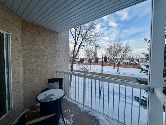 Twin Brooks 3 Bed 2 Bath Unit For Rent Edmonton - Photo 12