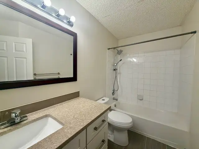 Twin Brooks 3 Bed 2 Bath Unit For Rent Edmonton - Photo 22