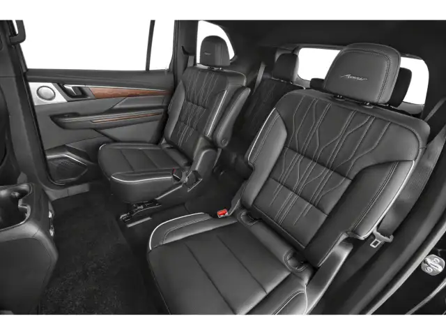 2026 Buick Enclave - Photo 10