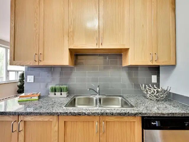 Apartment rentals at Glen Elm Avenue near Yonge and St. Clair.. - Photo 10