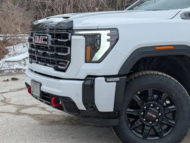 2026 GMC Sierra 2500HD AT4- Power Sunroof - Bose Speakers - Photo 3