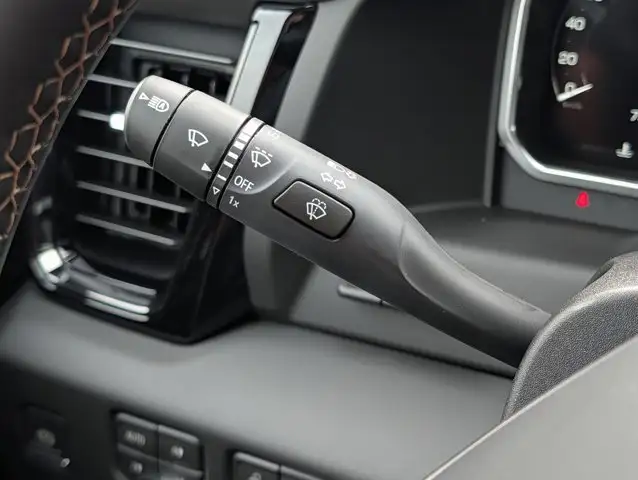 2026 GMC Sierra 2500HD AT4- Power Sunroof - Bose Speakers - Photo 25