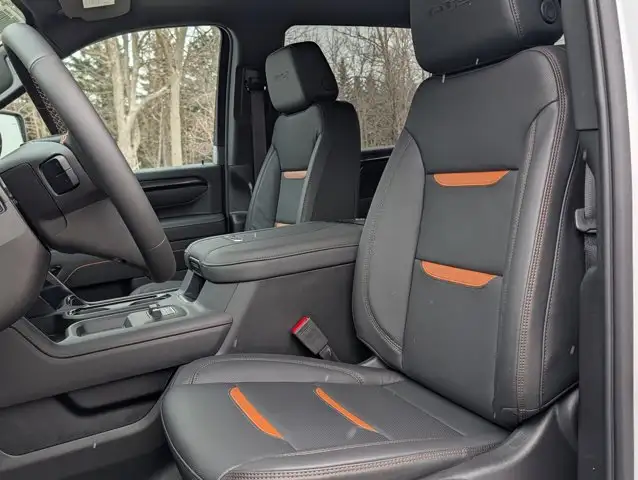 2026 GMC Sierra 2500HD AT4- Power Sunroof - Bose Speakers - Photo 36