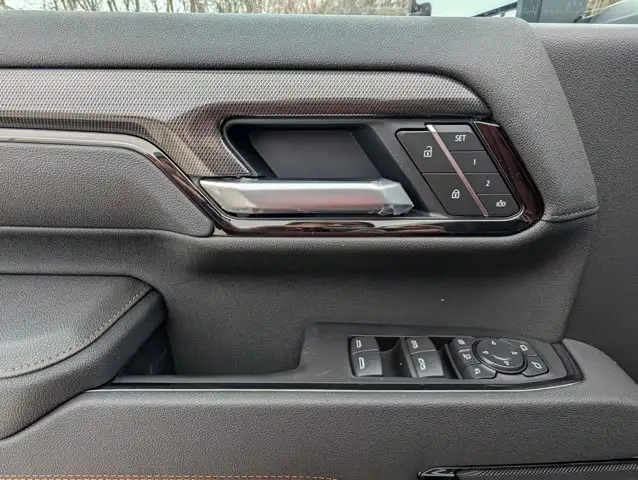 2026 GMC Sierra 2500HD AT4- Power Sunroof - Bose Speakers - Photo 40