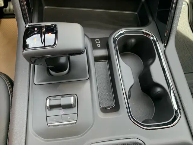 2026 GMC Sierra 1500 - Photo 20