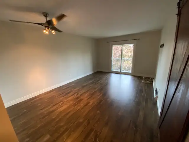 304-573 Armstrong Road - 2 bed, 1 bath - 2 beds 1 bath - 304-573 - Photo 5